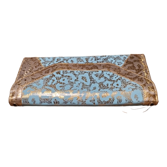 Turquoise & Gold Leopard Print Clutch - Picture 11 of 11